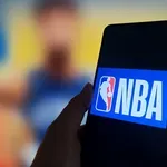 Škandal na finalu lige NBA: besni navijači brutalno izžvižgali predsednika - ni jim ostal dolžen
