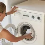 Čedalje več ljudi uporablja tole namesto mehčalca, razlog pa je - cena: 3 litri stanejo slaba 2 evra, perilo pa je dišeče