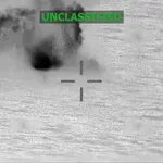 Nov smrtonosni napad ameriške vojske: napadli plovilo v tihem oceanu in ubili dva človeka