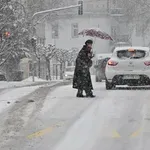 Mraz kaže zobe, NIJZ pa svari pred temi nevarnostmi (veste, kako se zaščititi?)