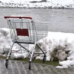 Nasvet strokovnjaka: ko se odpravljate po nakupih, pri sebi imejte tole, tako se boste izognili močnemu psihološkemu triku trgovcev