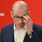 Asta Vrečko vidno razočarana: "Matej Tašner Vatovec je izdal stranko Levica zaradi svojih osebnih in političnih koristi ... "