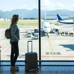 Pozor, če potujete v tujino ali prihajate domov! Odpovedanih je več letalskih poletov