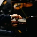 Srečanje treh glasbenih svetov v dveh zimskih večerih