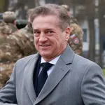 Robert Golob zadovoljen z zasegi socialne pomoči večkratnim prekrškarjem, ki ne plačujejo kazni