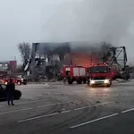 Eksplozija in požar v tovarni priljubljenih piškotov: v tragediji umrle najmanj štiri delavke