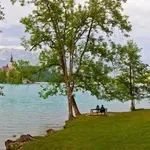 Zakonca iz ZDA že šestič v Slovenijo: tokrat imata želje, ki so med turisti vse bolj v ospredju