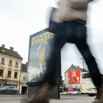 Mestna občina Ljubljana nad nelegalno oglaševanje: samo januarja odstranili več kot 50 oglasnih objektov