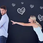 'Situationship': prepoznajte znake in se rešite tega večnega začaranega kroga, v katerega ste se ujeli