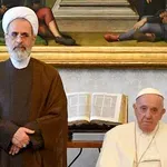 Znano je: to je človek, ki bo po smrti iranskega vrhovnega voditelja sedel v vodstvenem svetu države