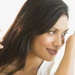 Zdravnik o tem, kako parfum škoduje ščitnici: "Nanašate ga narobe, najbolje je, da ga uporabite takole," je bil odločen