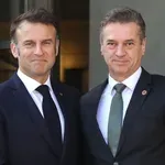 Robert Golob dvignil Bruselj na noge: Francija zaradi afere z izraelskimi obveščevalci pisala Ursuli von der Leyen