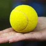 Kako dolgo boste živeli? Preprost test s teniško žogico, ki razkrije vaše zdravje
