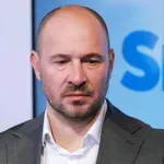 "Postal je tako ošaben in nadut!" Jernej Vrtovec razburil priljubljeno županjo, takšne besede mu je namenila