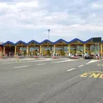 Pot na morje nikoli več ne bo ista: pri južnih sosedih bo na cestah začel delovati nov sistem