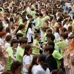 2500 maturantov je s četvorko zasedlo Kongresni trg in proslavilo konec srednje šole, a tekle so tudi solze bridke žalosti