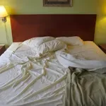 7 stvari, ki jih gostje najbolj sovražijo v hotelih (in zaradi katerih pustijo slabo oceno)