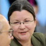 Katja Kokot razkrila, kolikokrat je bila cepljena: "Imam skoraj polno cepilno knjižico ... "