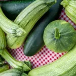 Imate višek bučk? Iz njih lahko pripravite odlično jed, ki ni tako pogosto na krožnikih, a je izjemno okusna (recept pa zelo preprost)