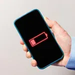 Se tudi vam izprazni prehitro? S tem trikom boste zmanjšali porabo baterije na vašem telefonu