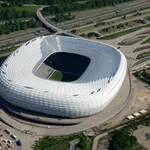 Korupcija v evropskem nogometu: specialci vdrli v prostore vplivne nogometne zveze