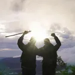 Povzpel se je na vulkan, domov pa v podplatih prinesel črve, ki jedo meso