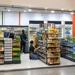 Kot strela z jasnega: znana trgovina bo zaprla več poslovalnic, krivi so slabi rezultati