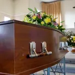 Nihče ni slutil, kaj se skriva za vrati pogrebnega zavoda: razkrite so bile vse temačne skrivnosti, ena je bila hujša od druge