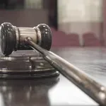 Ustavno sodišče odločilo! Bomo o interventnem zakonu vendarle na referendumu odločali državljani?
