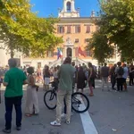 Močan potres v priljubljenem turističnem središču, ki ga obiskujejo tudi Slovenci: mnogi so v strahu zbežali na ulice