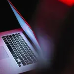 Raziskovalni medijski portal Necenzurirano postal tarča kibernetskega napada: znane so prve informacije