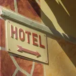 Kako je hotel z eno zvezdico čez noč postal spletna uspešnica