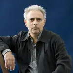 Sesutje Hanifa Kureishija: "Oprostite mi za trenutek, morajo mi dati klistir"