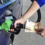 Nove cene goriv so tu: za nekatere voznike dobra novica, za druge neprijetno presenečenje