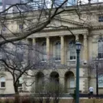 Kanađanin izgubio na sudu svojih milion dolara koje je skrivao na bizarnim mestima oko kuće