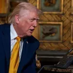 Tramp preti: 200% carine na francuska vina zbog Makrona