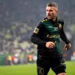 Podolski postao suvlasnik kluba za koji igra