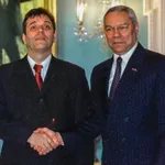 „Kad predsednik šalje tajno pismo u Belu kuću…“: Kako je Kolin Pauel „hladnim tušem“ dočekao Koštunicu i jugoslovensku delegaciju