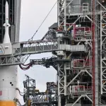 NASA će uskoro poslati ljude na Mesec — u svemirskoj letelici koja možda nije dovoljno bezbedna za letenje