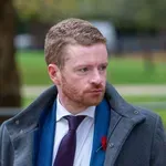 Šef kabineta premijera Velike Britanije podneo ostavku: Predložio Mandelsona za ambasadora u SAD uprkos vezama sa Epstinom