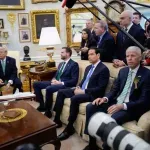 Zašto muškarci kupuju prevelike cipele (a ne samo Marko Rubio)?