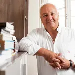 Kako je ubijeno srpsko novinarstvo: Knjiga Manojla Vukotića o „medijima sa nanogicom“, „patriotama“ i „izdajnicima“