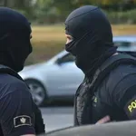 90 putnika iz Beograda zaustavljeno na aerodromu u Tivtu zbog „hibridnog delovanja“: Sumnja se da su „neformalno obezbeđenje Vučića“