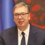 Vučić: Čarter let za Tivat organizovao neko iz mog okruženja