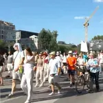 Protest Studenata u blokadi u Novom Sadu: Kolona stigla na kružni tok, očekuje se početak glavnog programa