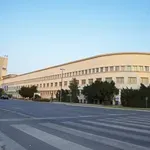 Sednica Skupštine Vojvodine: Otpušteni radnici pokrajinske administracije se okupili ispred Banovine