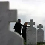 „U Bratunac se ne zove, u Bratunac se ide“: 34. godišnjica stradanja Srba u Srednjem Podrinju i Birču