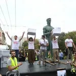 Referendumska atmosfera: Ko je sad favorit na izborima?
