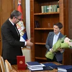 Aleksandar Vučić predao dužnost Ani Brnabić: Kada se raspisuju izbori za predsednika Srbije?