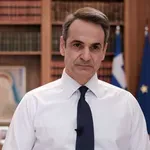 Κυριάκος Μητσοτάκης: Αναμένεται να ζητήσει από την ΕΕ μείωση του ειδικού φόρου κατανάλωσης στα καύσιμα – «Πρέπει να διαχειριστούμε τις οικονομικές και ενεργειακές επιπτώσεις»